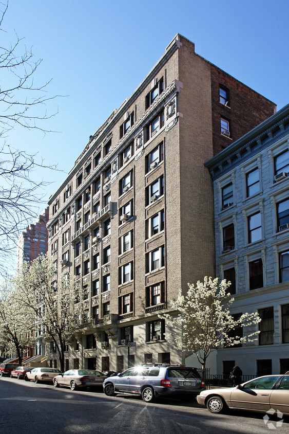 Building Photo - 150 W 80th St