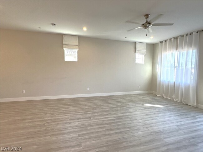 Foto del edificio - 624 Sylvan St