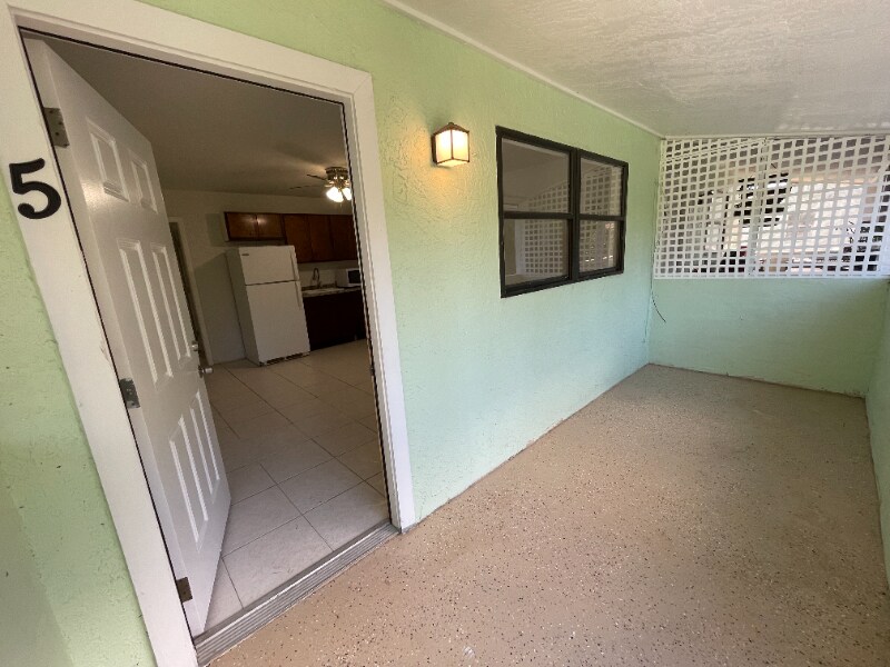 Foto del edificio - 4865 N US Hwy 1