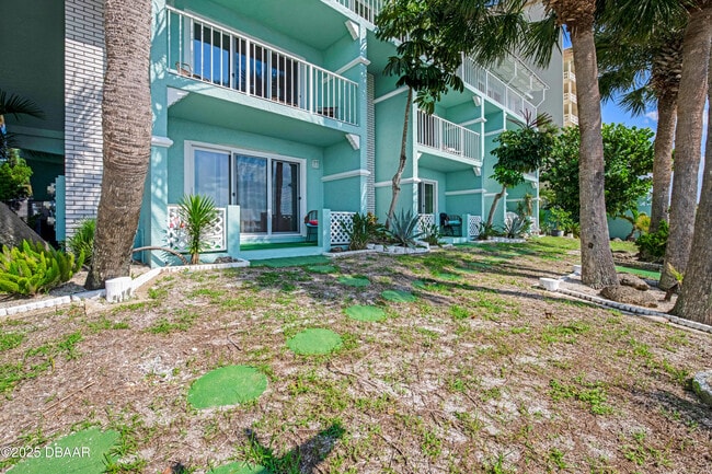 Building Photo - 3602 S Peninsula Dr