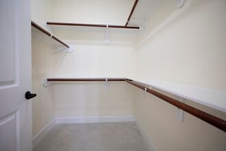 Building Photo - 4210 Darter St