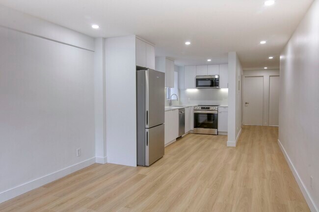 Photo du bâtiment - 1 Chem. de la Côte-Sainte-Catherine