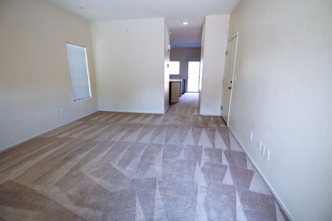 Foto del edificio - 9440 Crimson Sky St