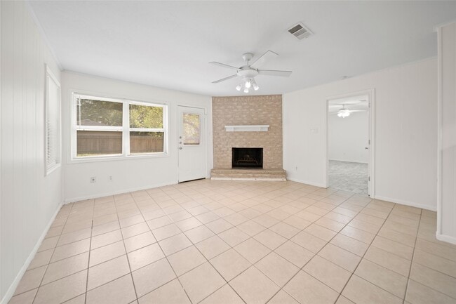 Foto del edificio - 23114 Earlmist Dr