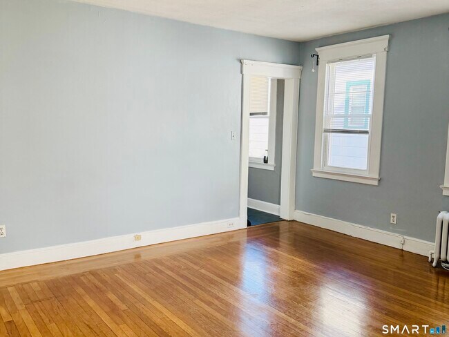 Foto del edificio - 1428 Dixwell Ave