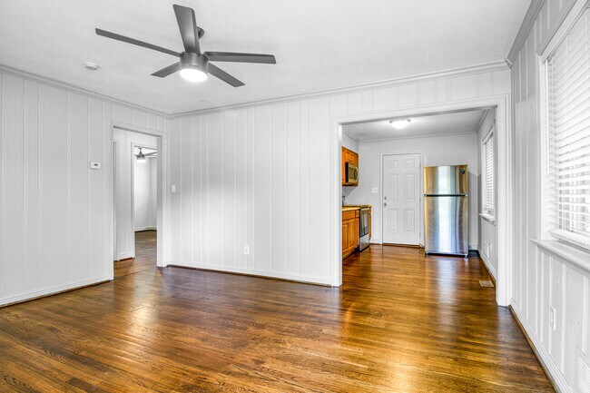 Foto del edificio - 3447 Pierce St