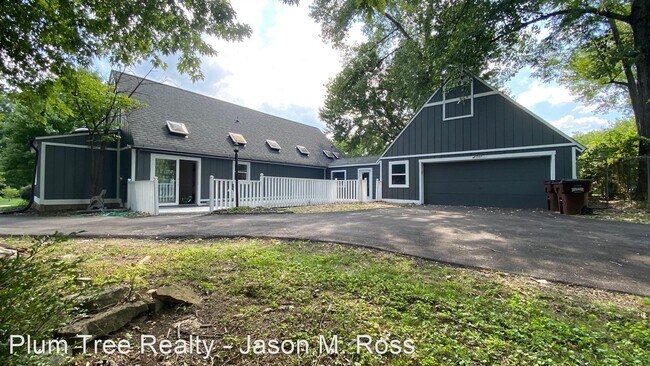 Foto del edificio - 3 br, 2.5 bath House - 2032 Greenpine Drive