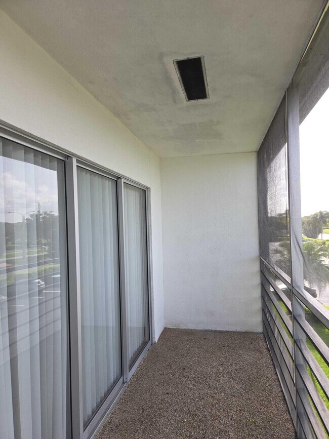 Foto del edificio - 119 Suffolk C