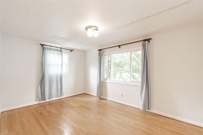 Foto del edificio - 3 Bedroom 3 Bath House