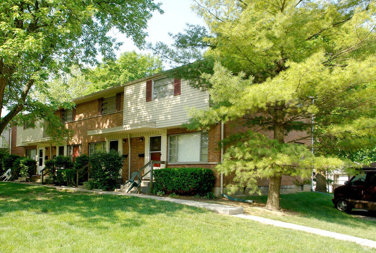 Building Photo - 4953-4959 Fairway Ct