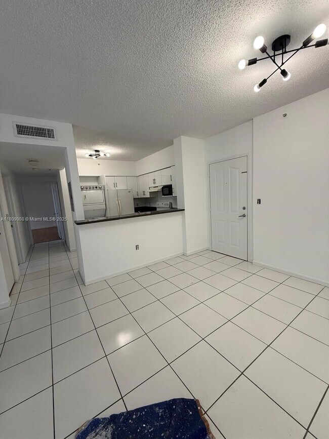 Foto del edificio - 5099 NW 7th St