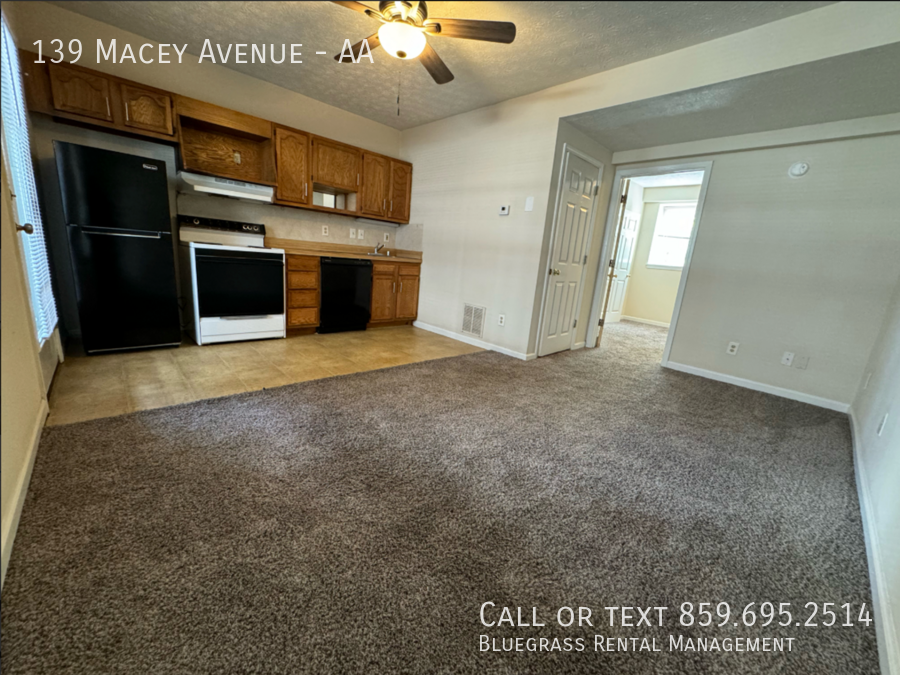 Foto principal - Welcome to Macey Manor! 1 Bed 1 Bath