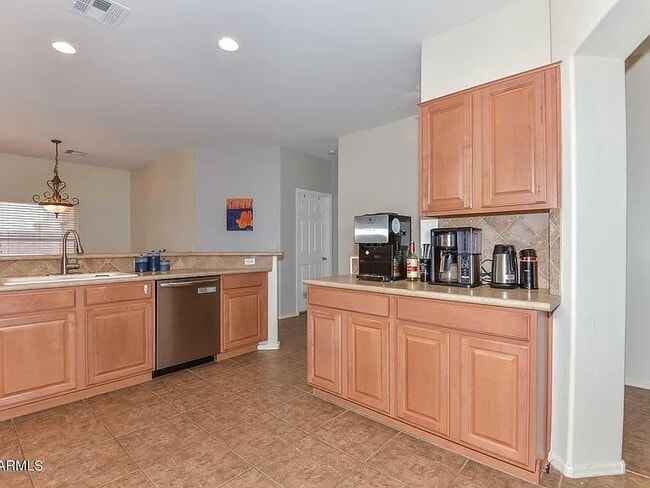 Building Photo - 15749 W Ventura St