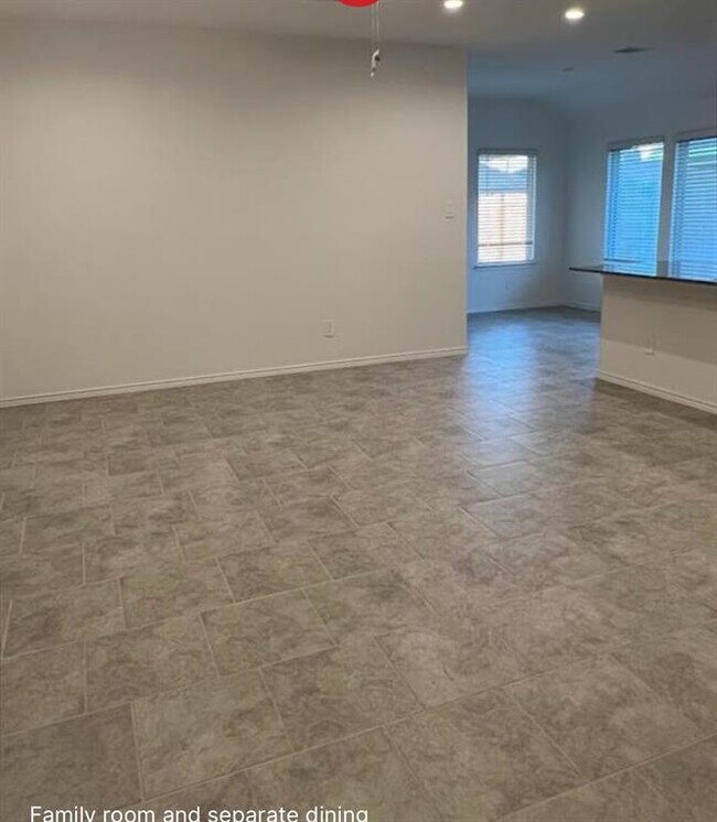 Foto del edificio - 1011 Lipizzan Ln