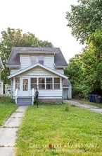 Building Photo - 3726 Lockwood Ave