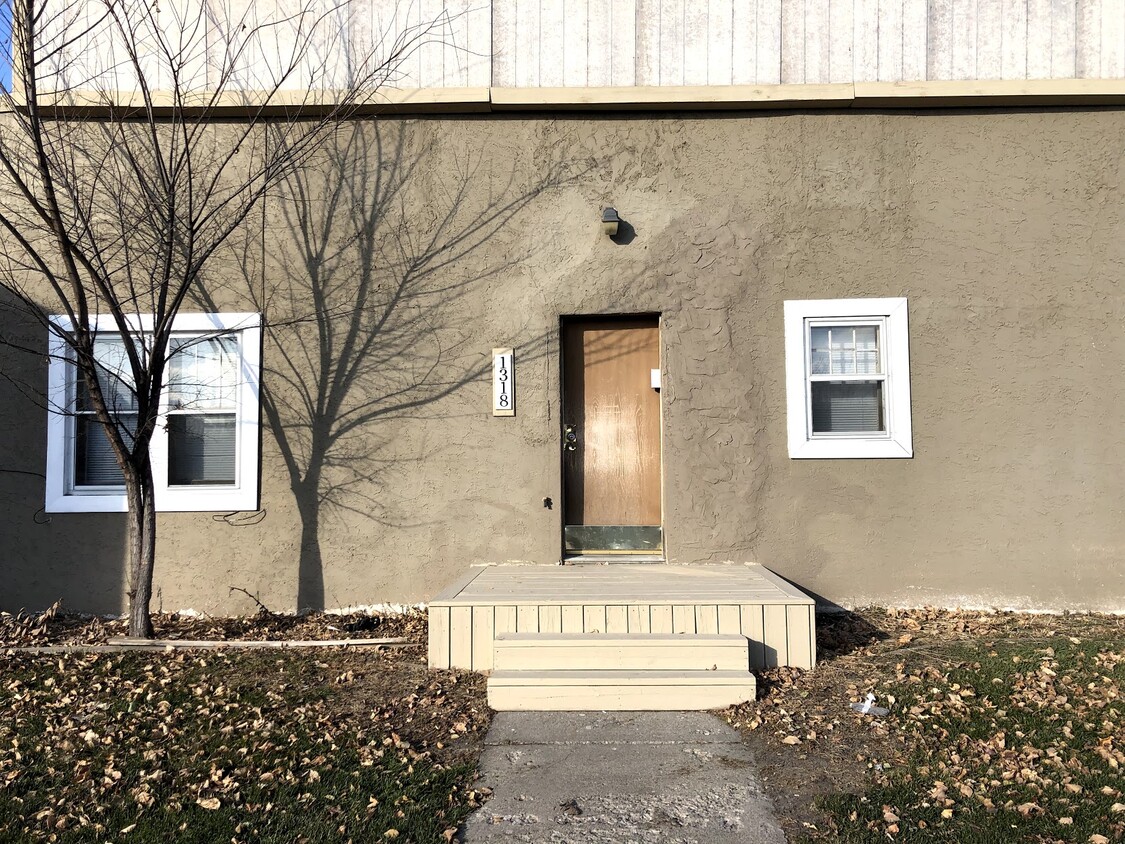 Primary Photo - 1318 1st Ave N