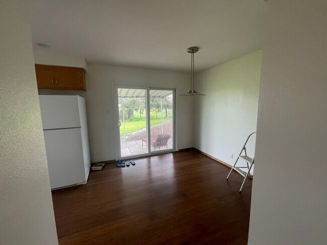 Building Photo - 10221 Agnes Cir