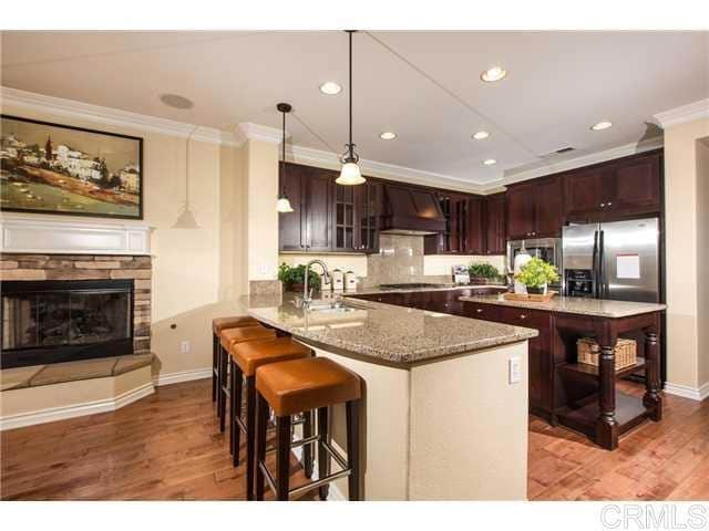 Building Photo - 6418 Live Oaks Dr