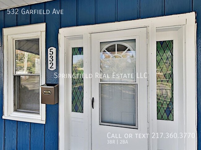 Foto del edificio - Parkside Perfection: Rent this 'Lincoln Li...