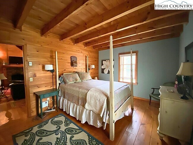 Foto del edificio - 405 Ballou Mills Rd