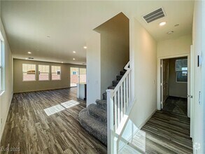 Building Photo - 3212 Segesta Ave