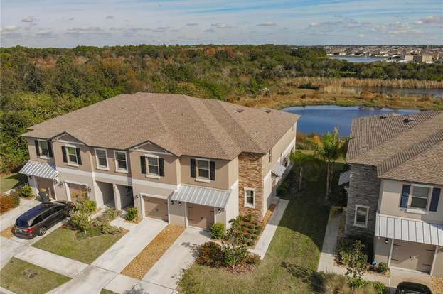 Foto del edificio - 15510 Florence Hollow Pl