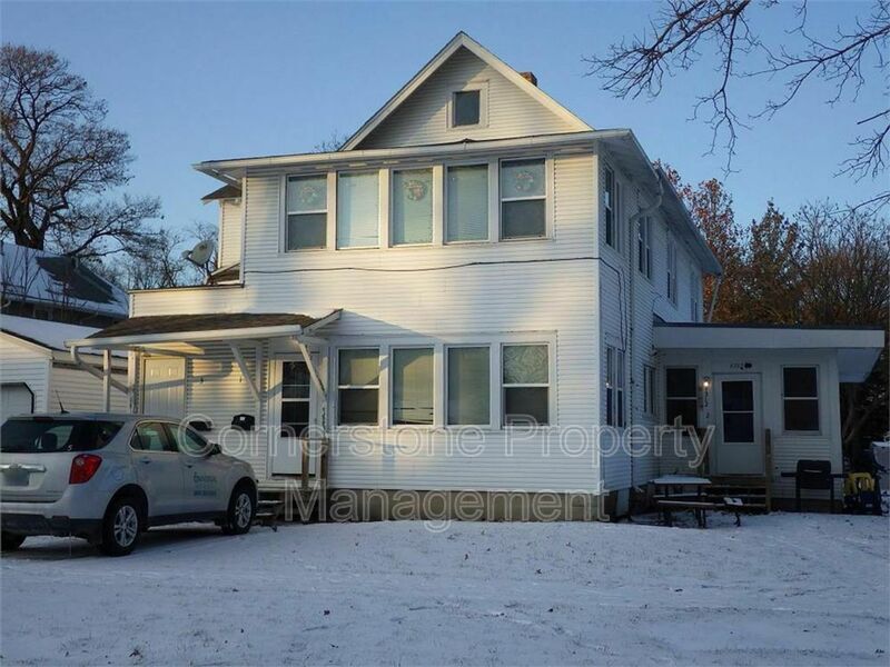 Primary Photo - 1312 9th Ave N