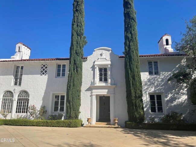 Building Photo - 887 Flintridge Ave