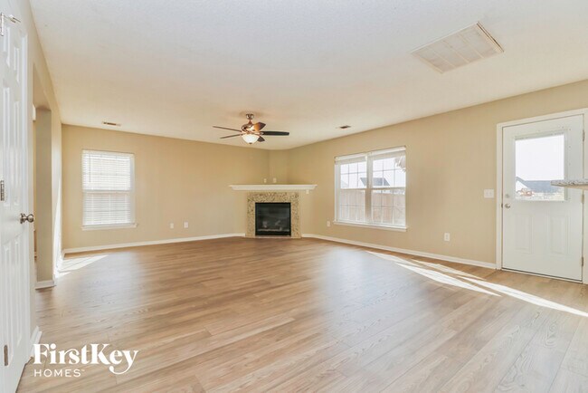 Building Photo - 311 Bradley Bend Dr