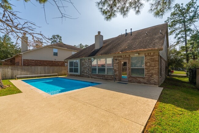 Building Photo - 135 S Rocky Point Cir