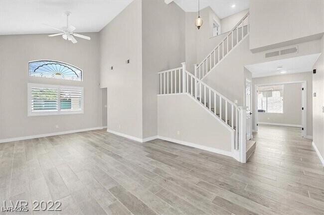 Building Photo - 9725 Hitching Rail Dr