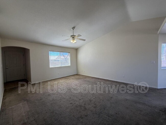 Building Photo - 1605 E Rinaldi Way