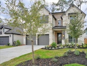 Building Photo - 712 Fall Rock Branch Dr