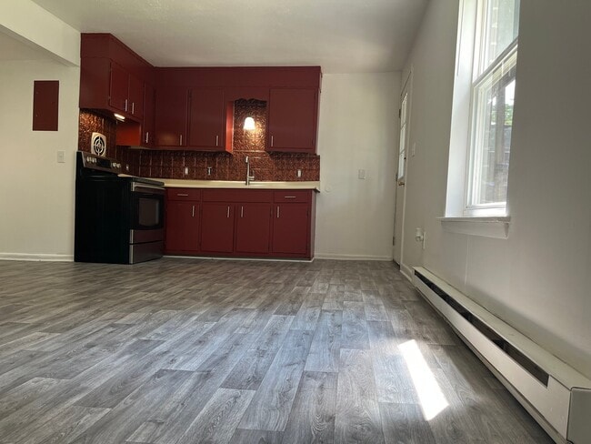 Building Photo - 145 Hendricks Blvd