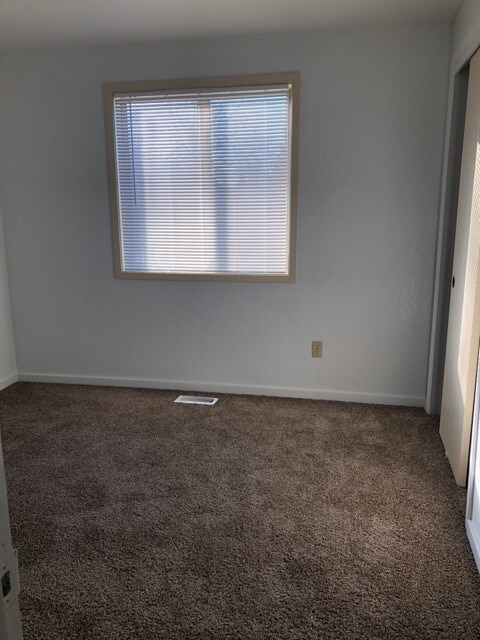 Building Photo - 3047 N Linda Vista Ln