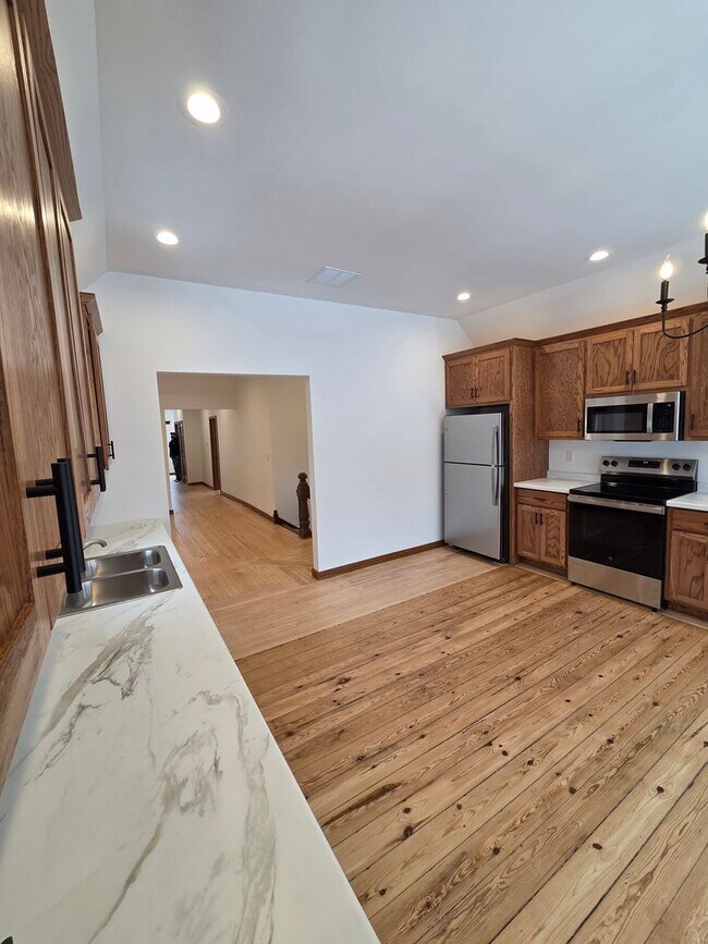 Foto del edificio - 2904 Parkridge Ave