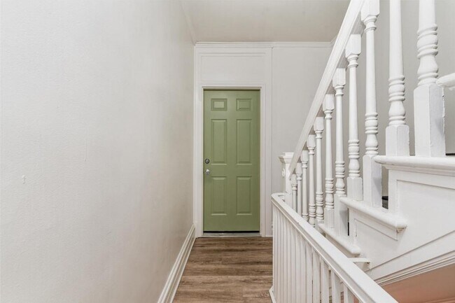 Foto del edificio - 605 N Front St