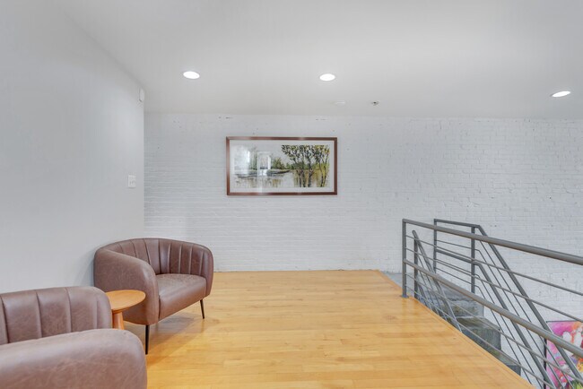 Foto del edificio - 1125 D St NE