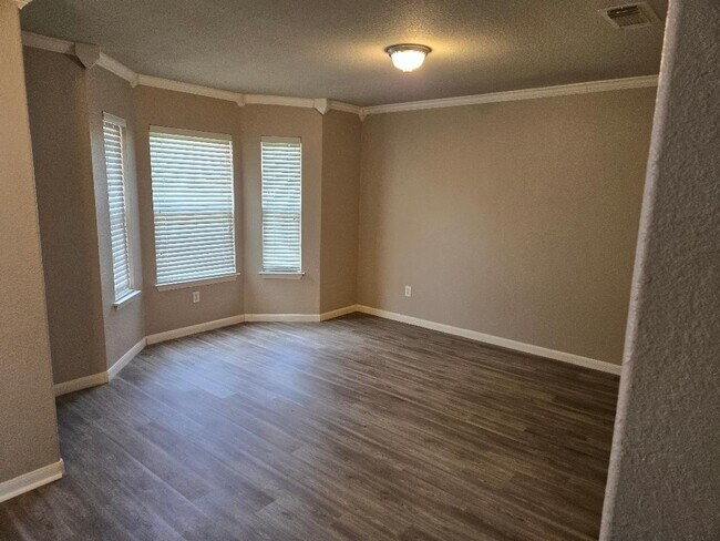 Building Photo - 3162 Crossout Ct