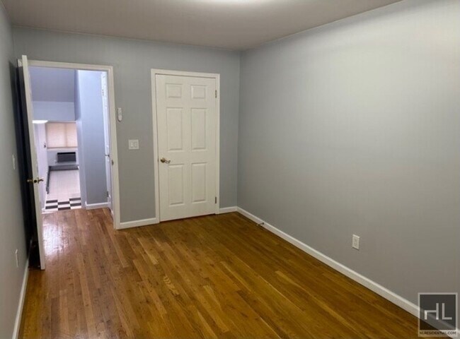 Foto del edificio - 97 STREET