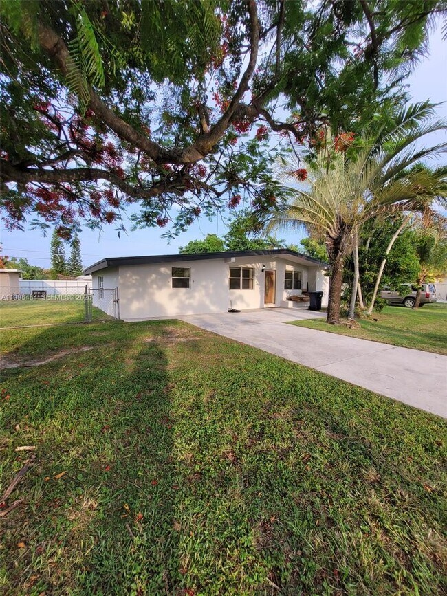 Foto del edificio - 26925 SW 145th Ave