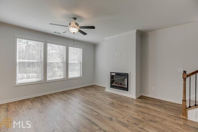 Building Photo - 5427 Long Branch Way