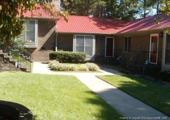 Foto principal - 102 Girard Ave