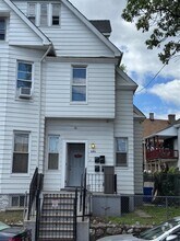 Building Photo - 682-684 E 18th St