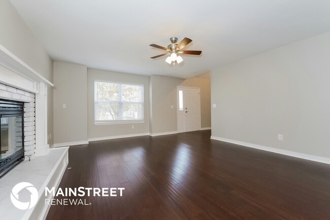 Building Photo - 2314 NE Springbrook St