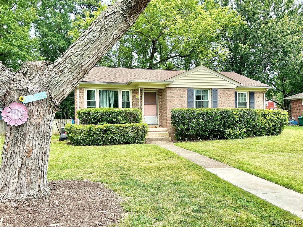 9404 Greenford Dr, Henrico, VA 23294 House Rental in Henrico, VA