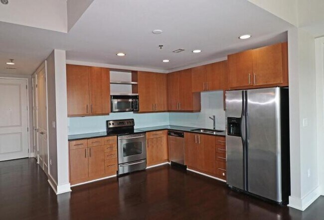 Building Photo - 2 bedroom in Atlanta GA 30346