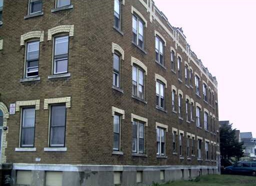 Foto del edificio - 605 Wethersfield Ave