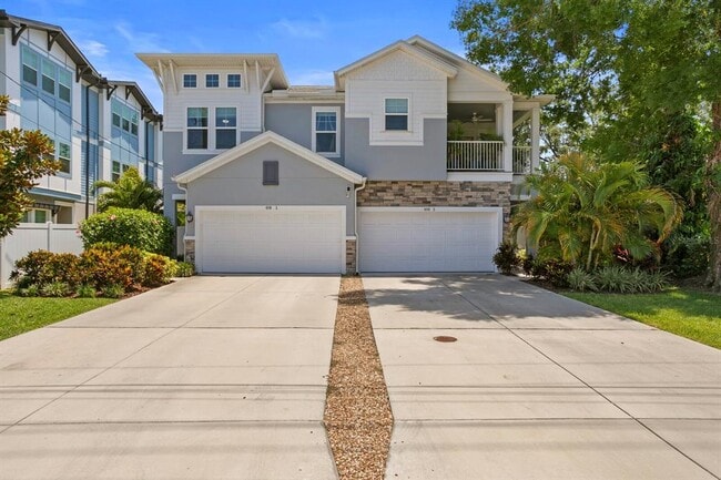 Building Photo - 408 S Matanzas Ave