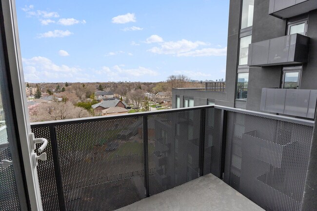 Photo du bâtiment - 480 Wilson Ave